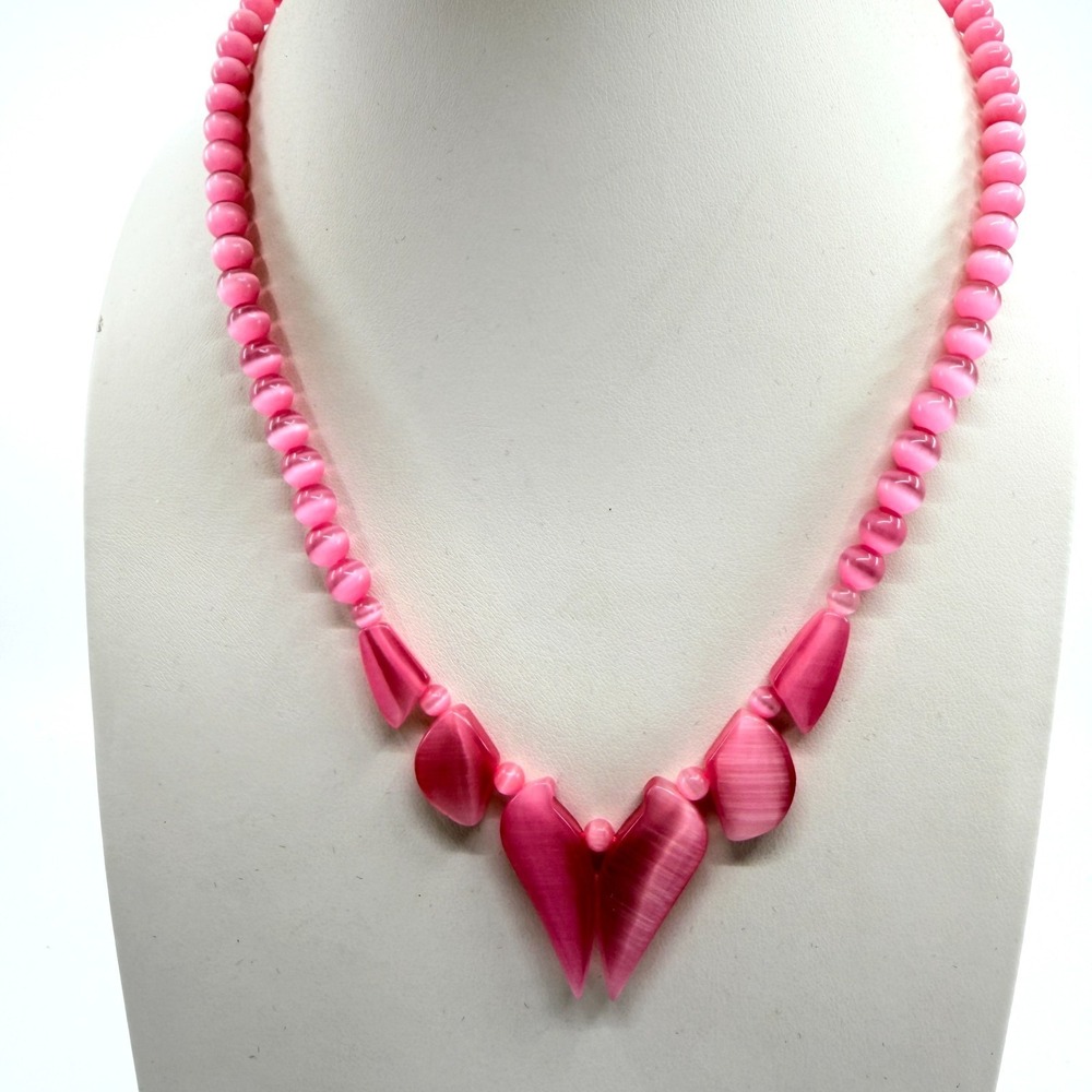 VTG Barbie Pink Cat's Eye Fiber Optic Chevron Collar Statement Necklace